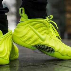 Nike Air Foamposite Pro "Volt"